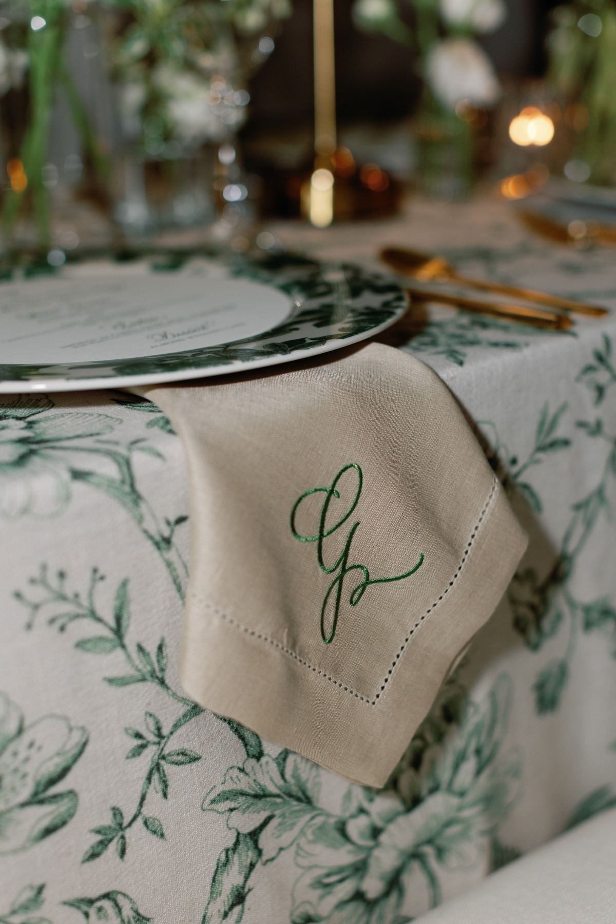 custom monogrammed napkins for wedding