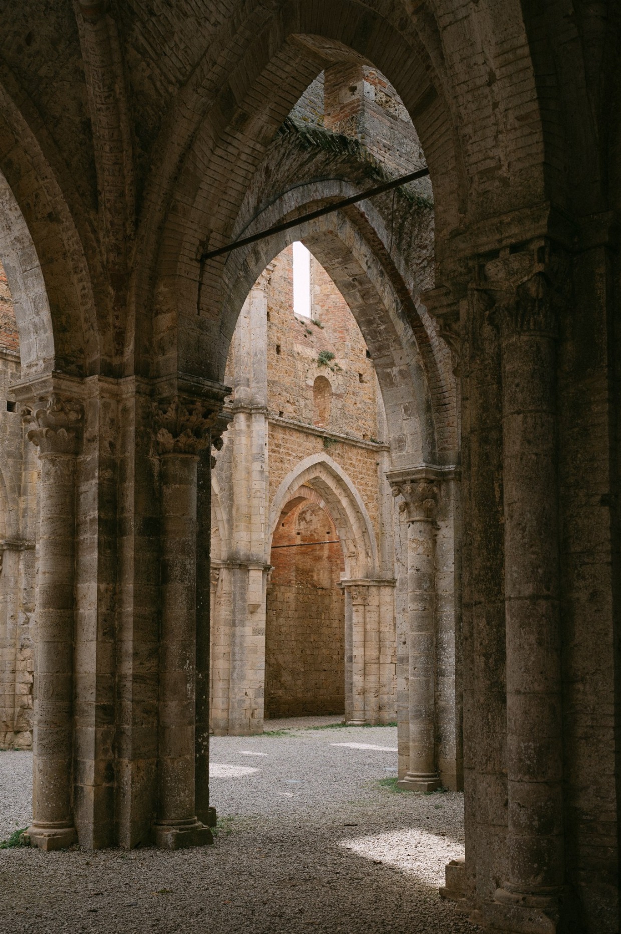 chapel ruins wedding venue in italy galia lahav