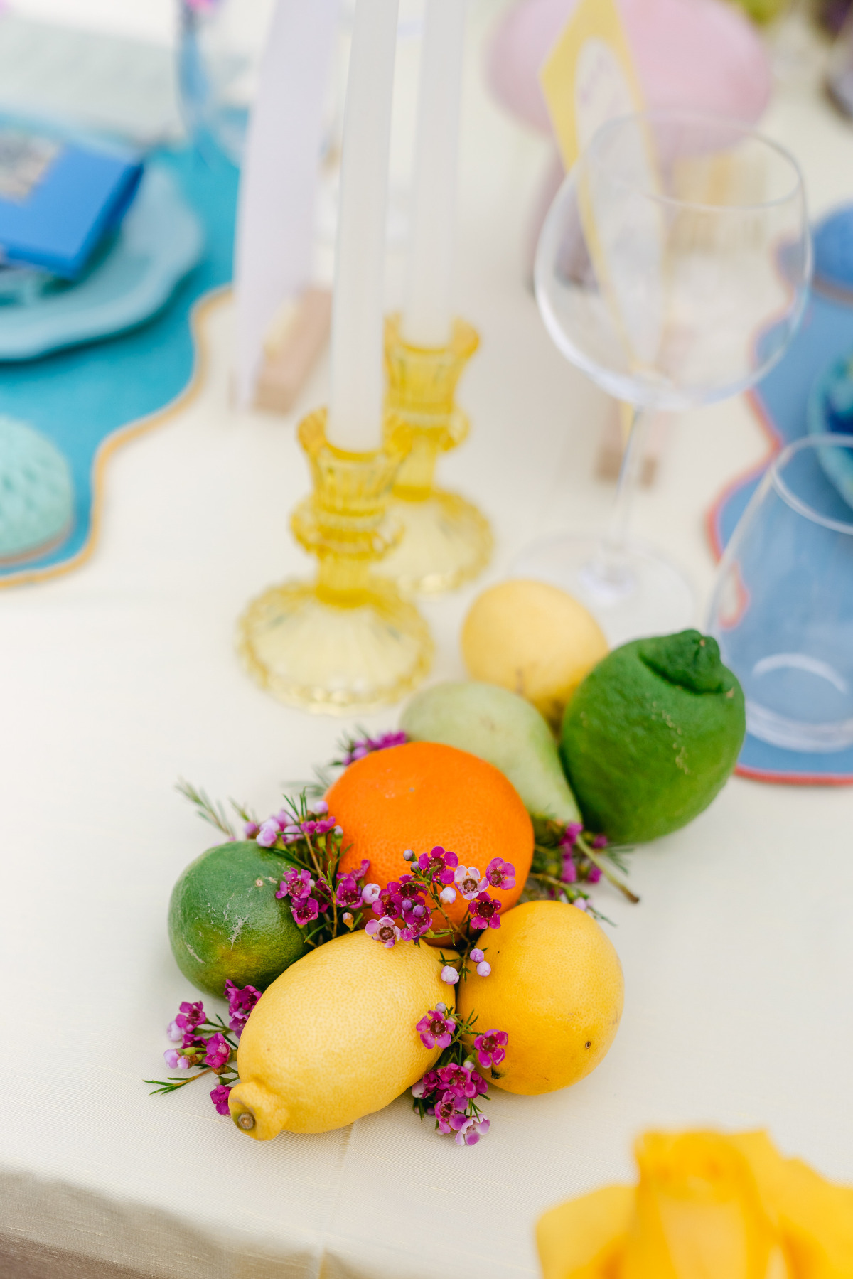 citrus wedding decor
