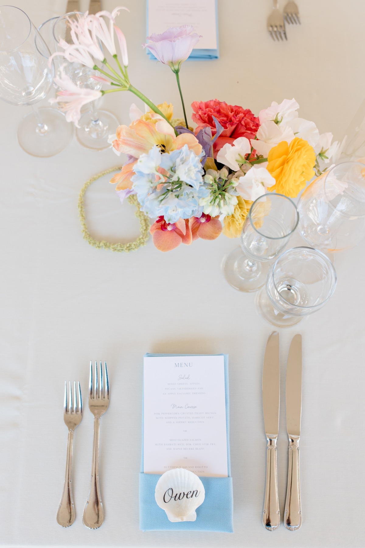 vibrant pastel wedding table ideas