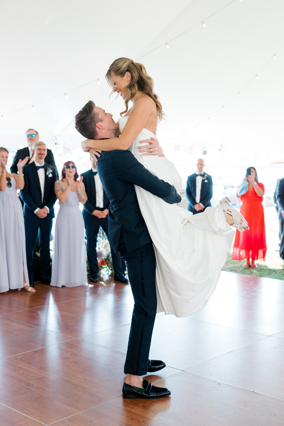 dance floor photo ideas for wedding