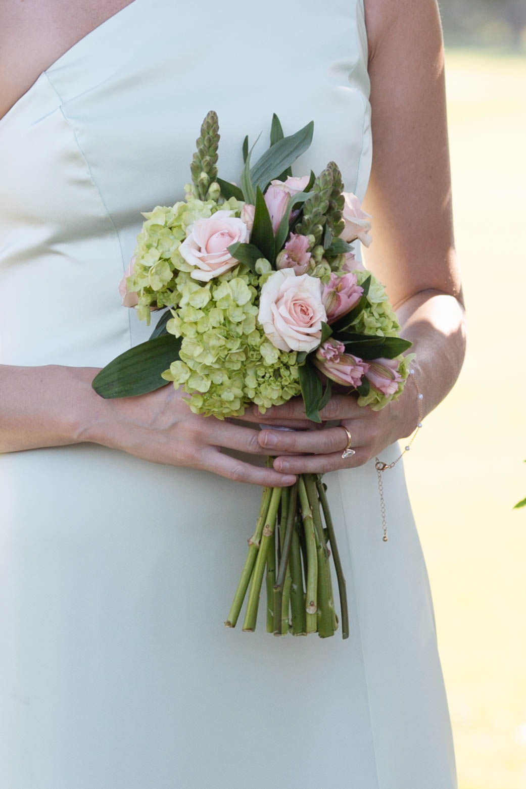pink and green bouquet for bridesmaids