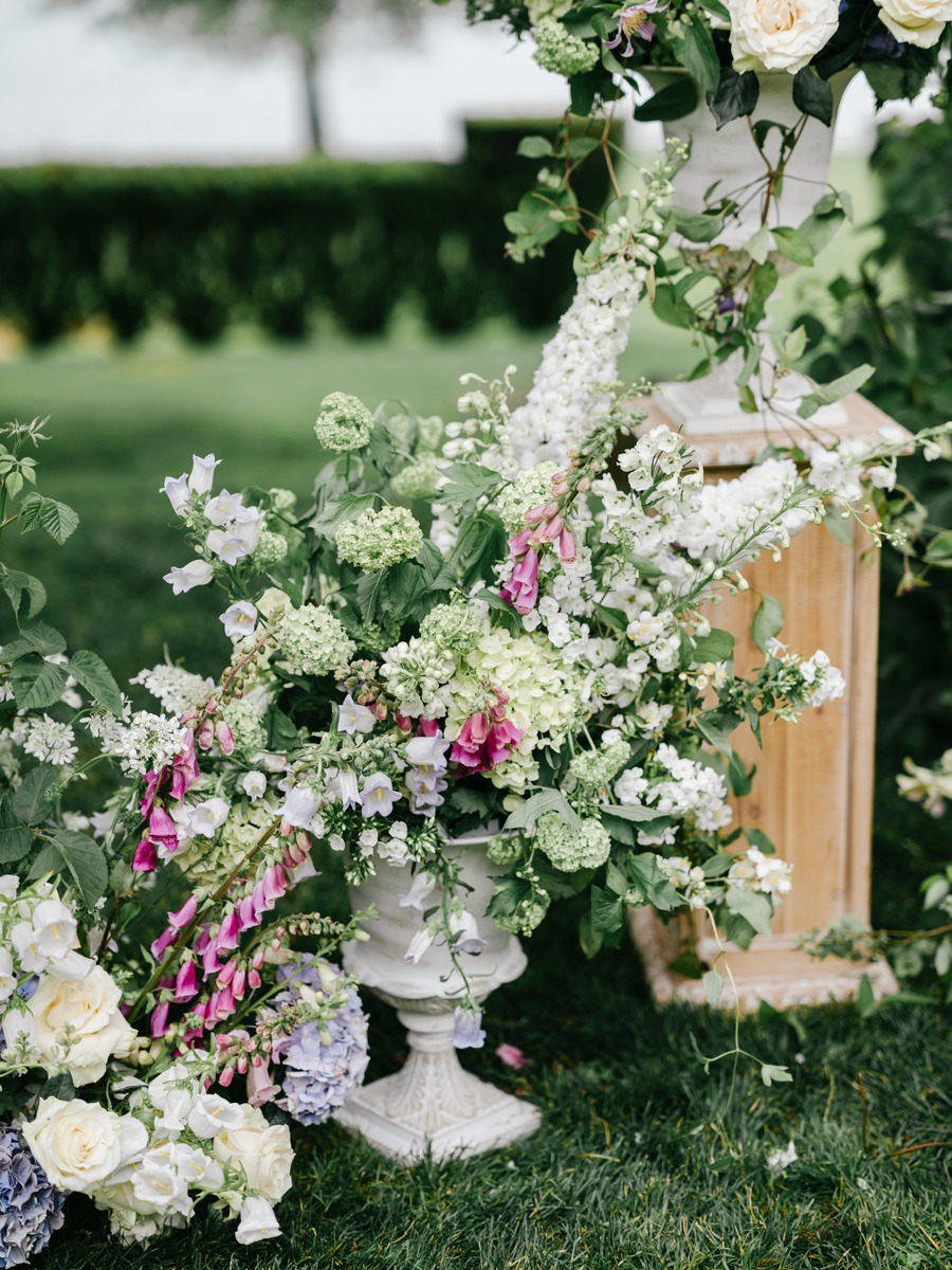 spring wedding flower ideas