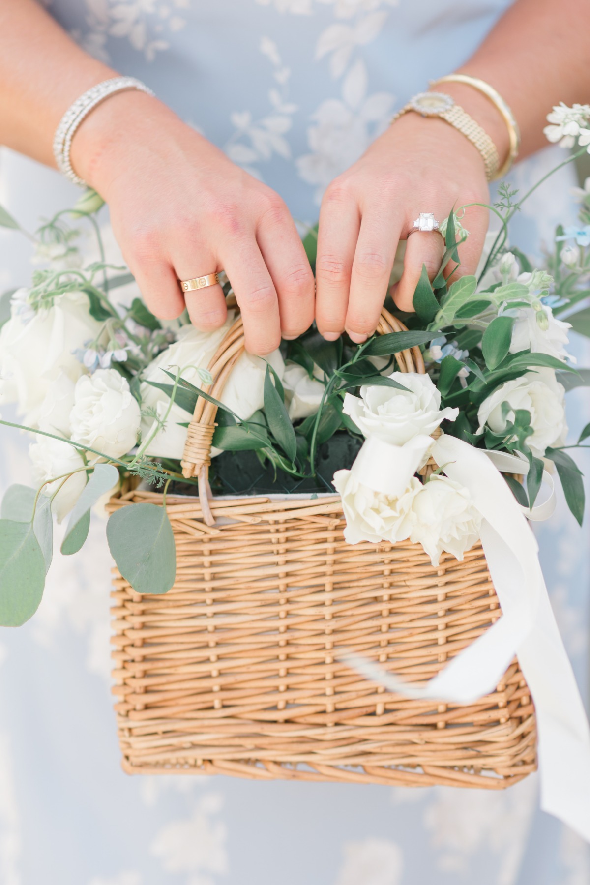 flower basket bridesmaid bouquets