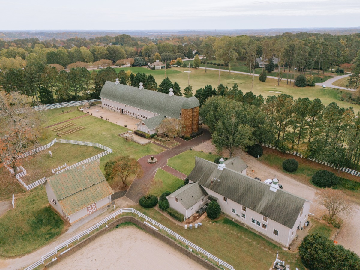 barn wedding