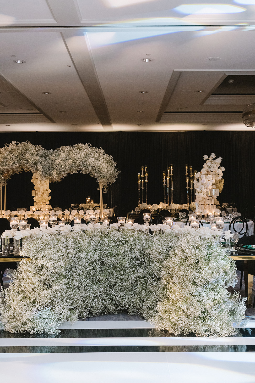 215-sarell-kyle-wedding-sabrina-ryan_websize