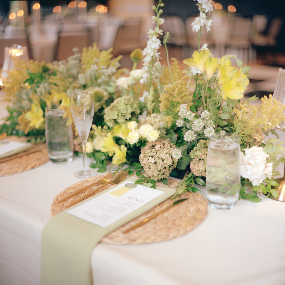 green and gold centerpieces