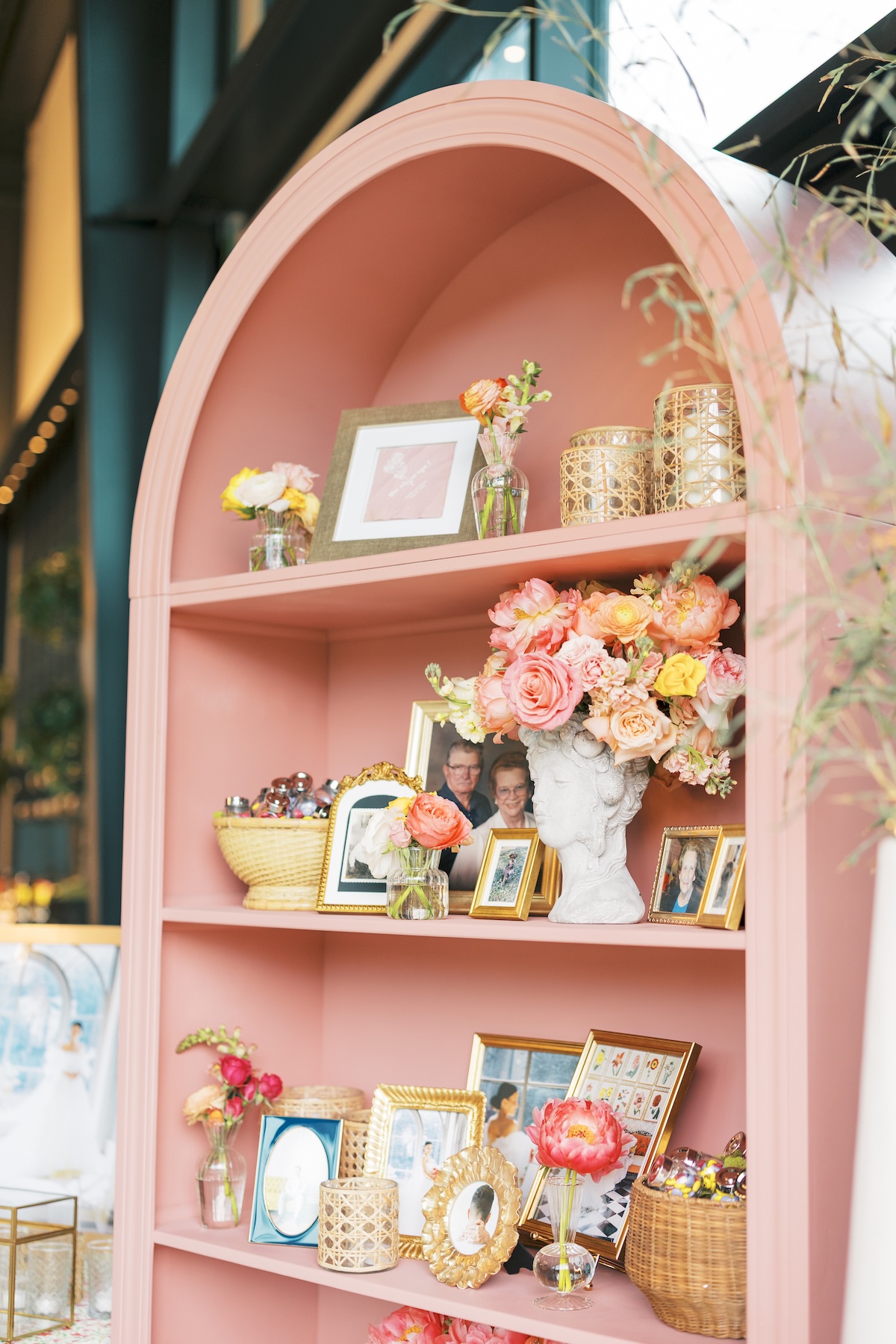 pink and yellow wedding ideas