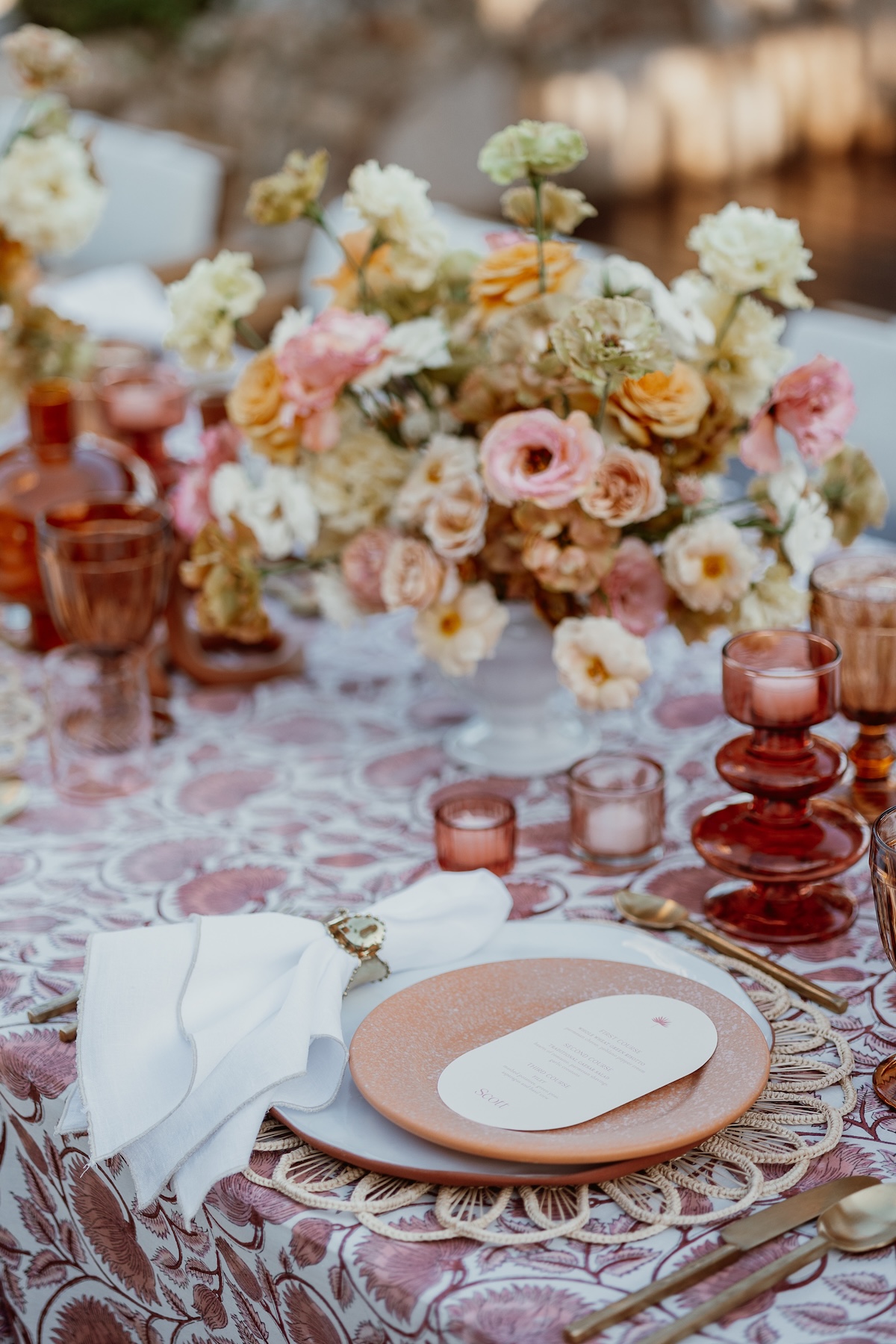 pink orange and off-white centerpieces
