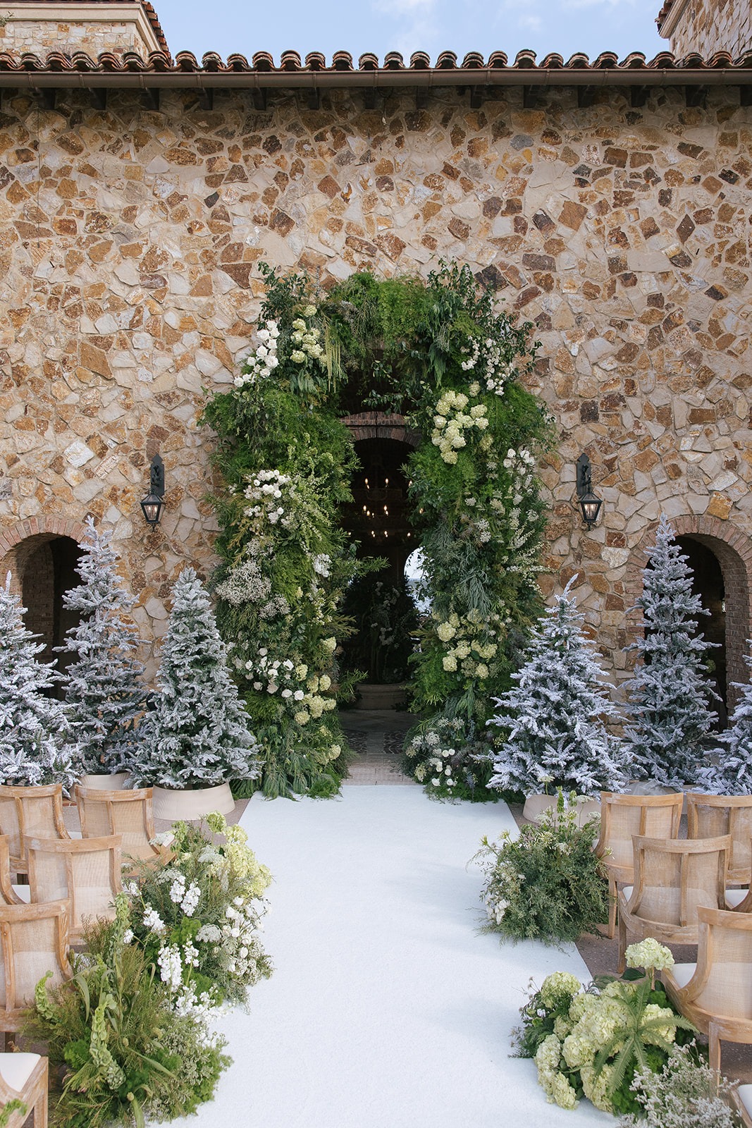 winter wonderland wedding ceremony