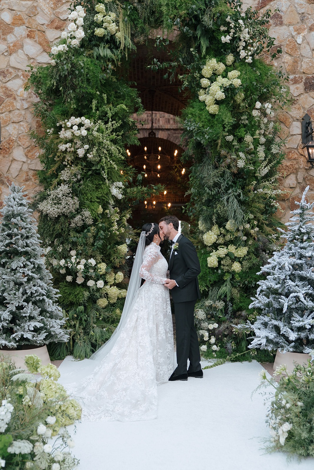 white and greenery winter-inspired wedding florals