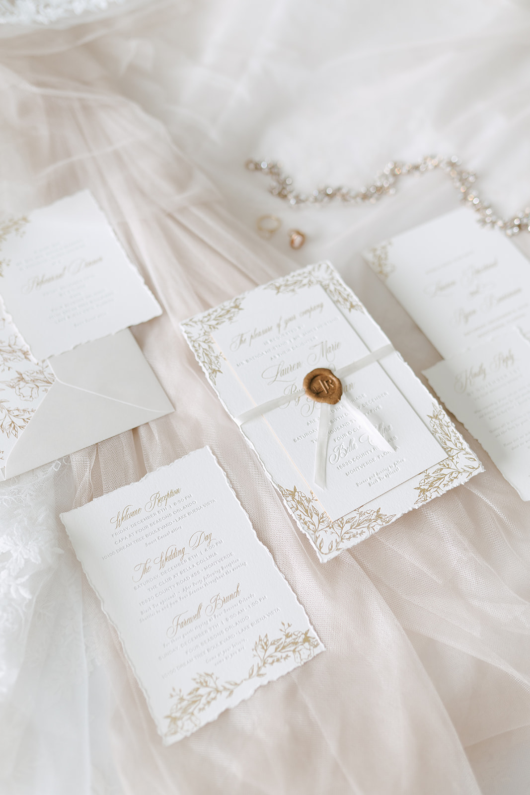 white and gold invitations