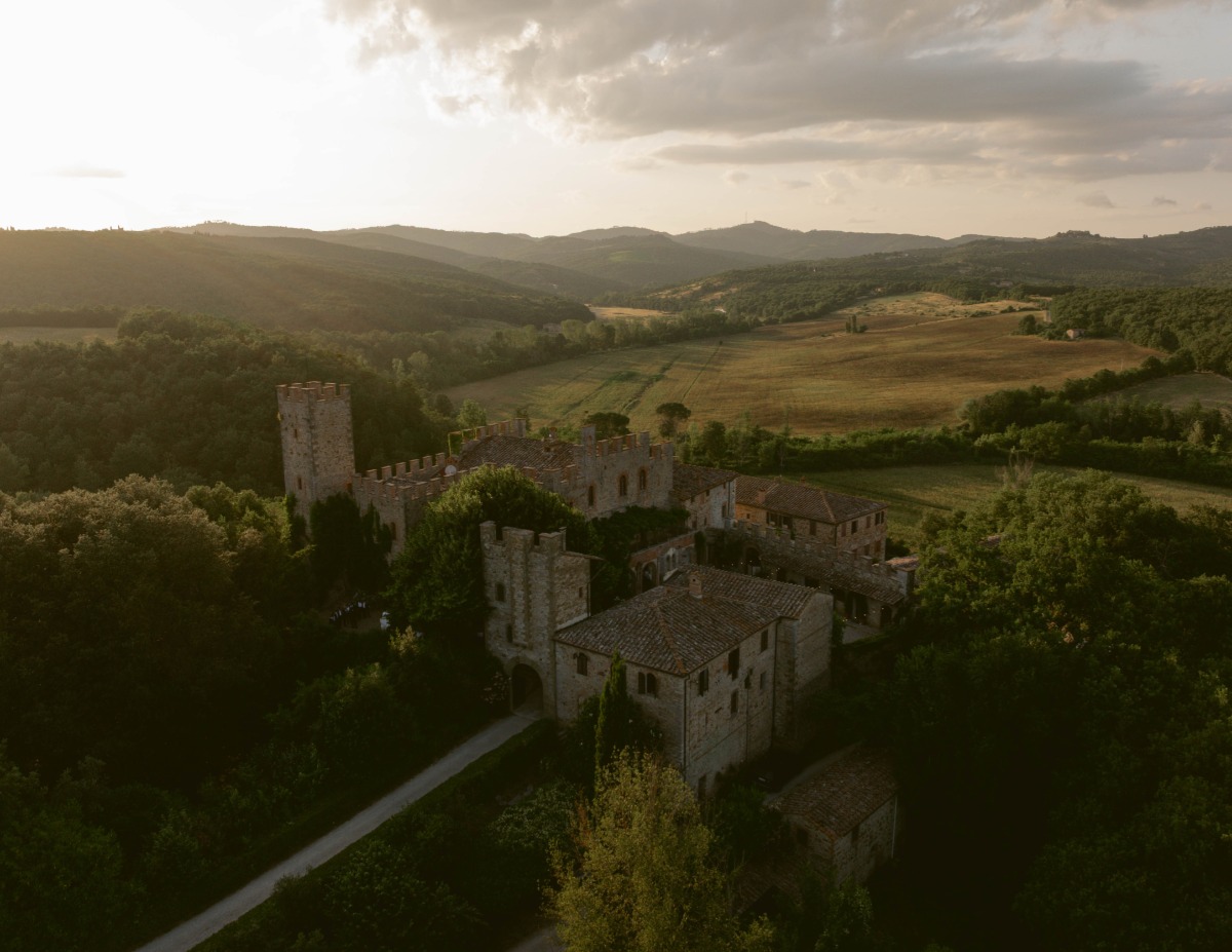castle wedding venue in tuscany
