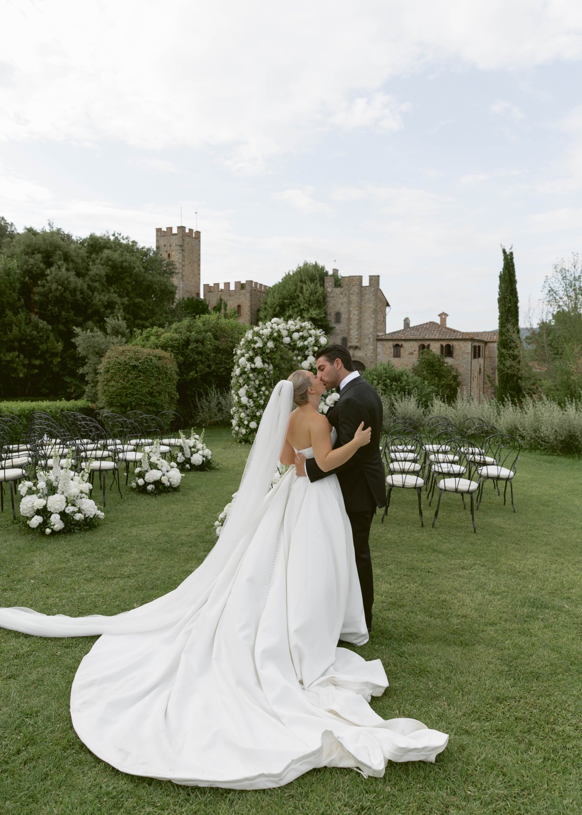 black and white wedding ideas