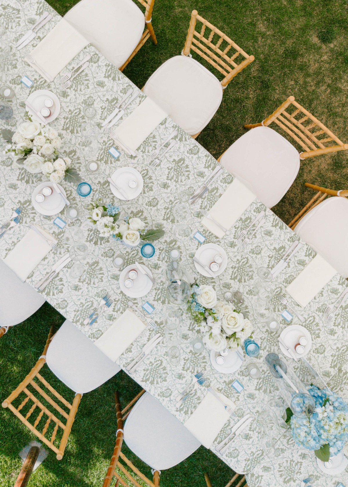 patterned table linens