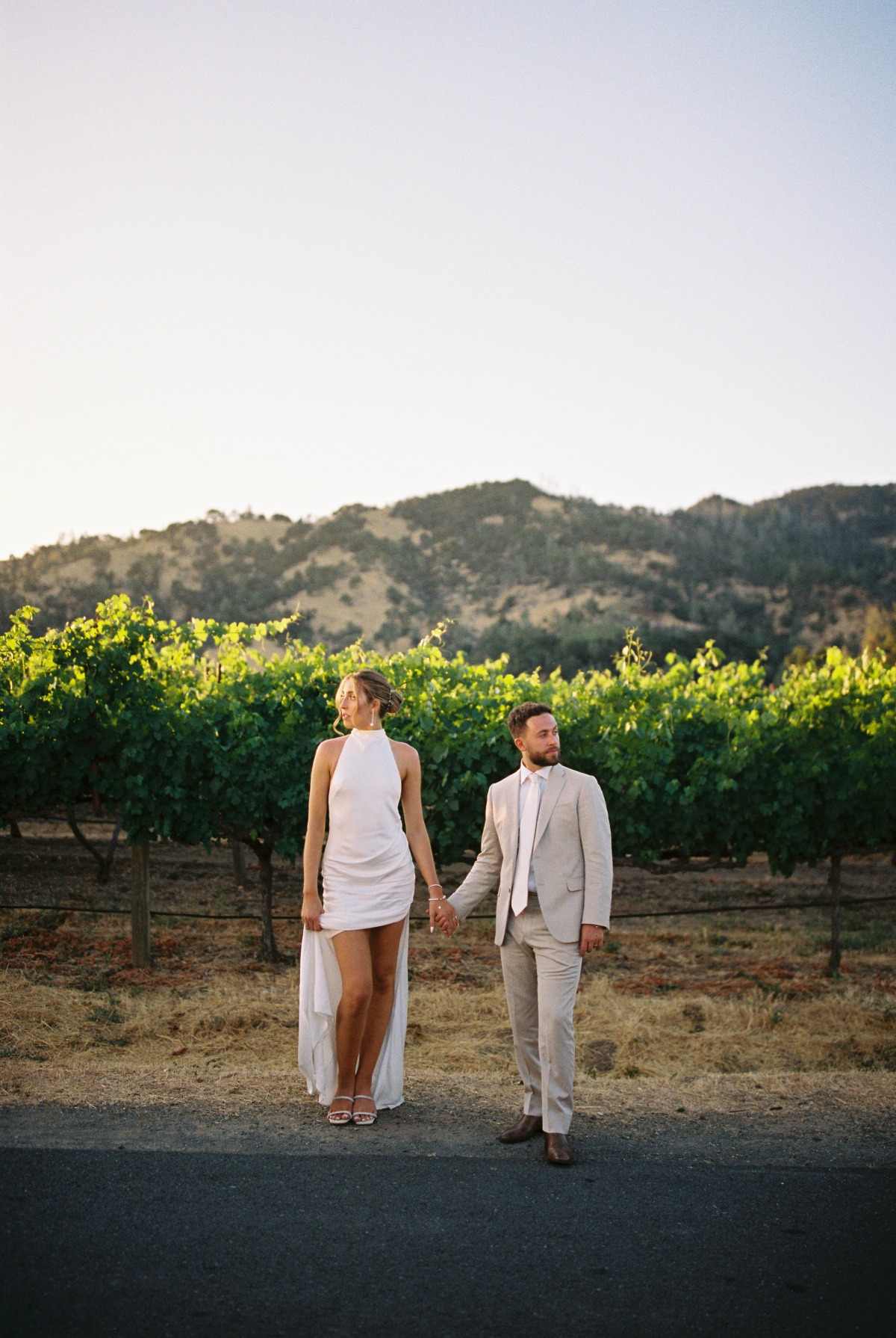 vineyard wedding photo ideas