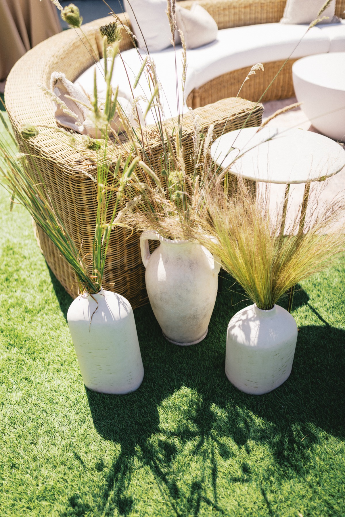grass arrangements for wedding