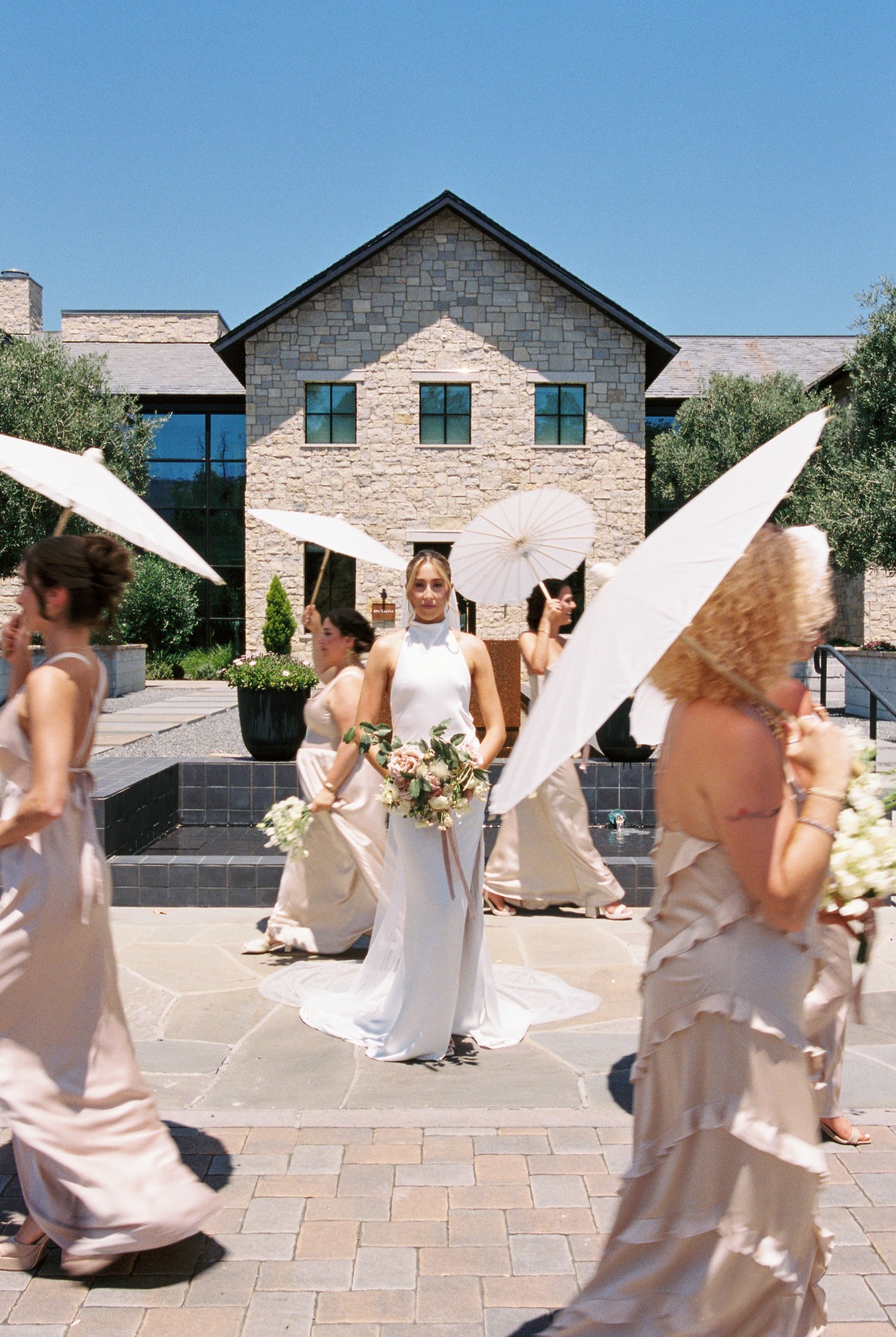 cool bridesmaid photo ideas