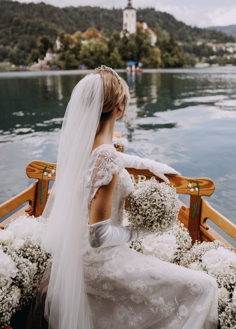 lake bled weddings bride in boat