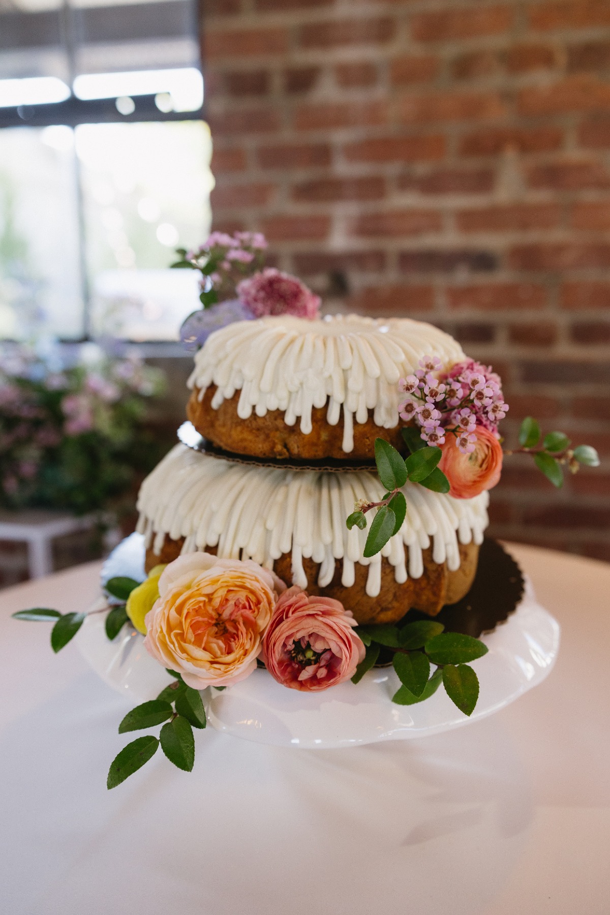 bunt cake wedding cake