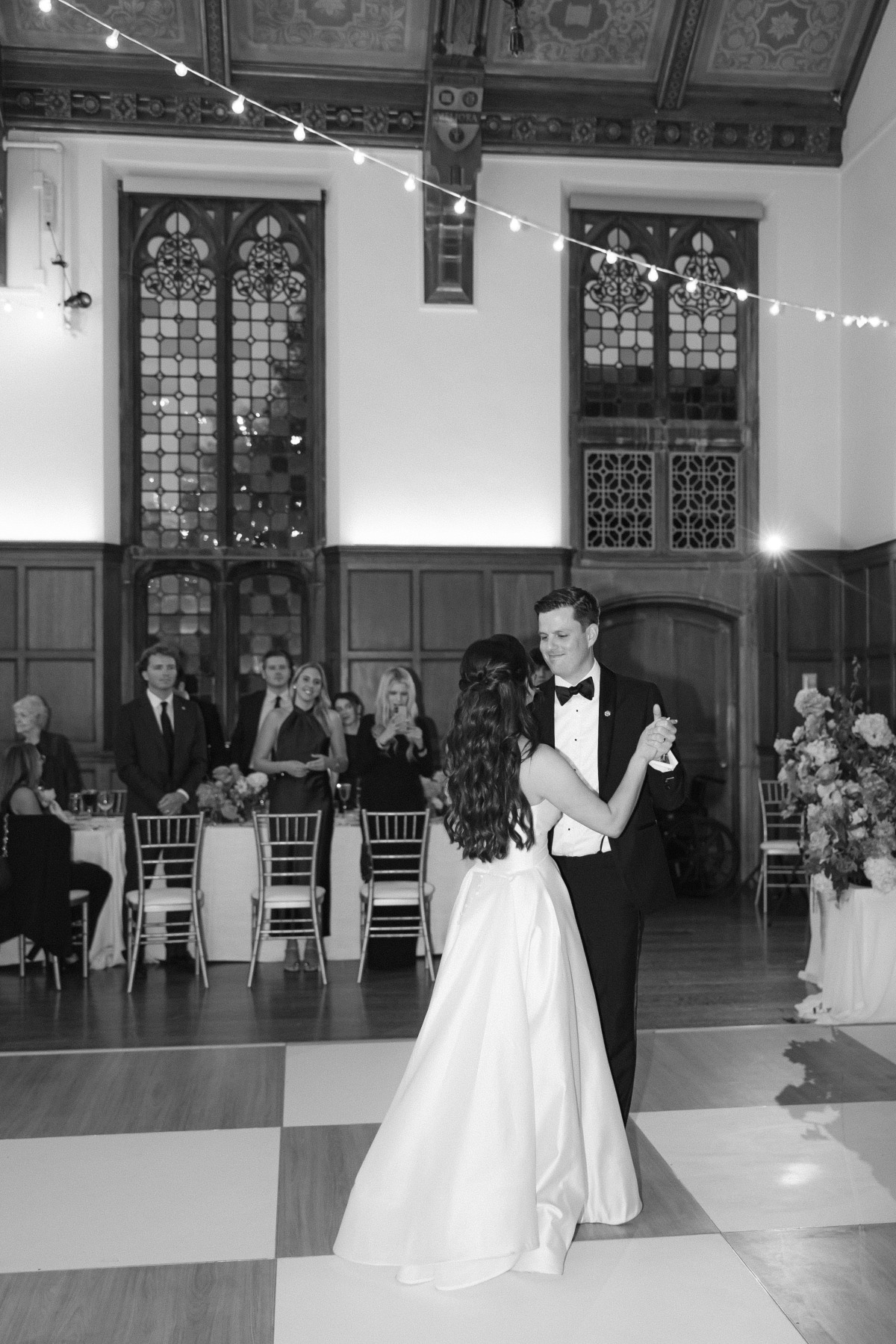 kelsee-risler-photography-memorial-art-gallery-rochester_-ny-luke-alexandra-wedding-1069-2