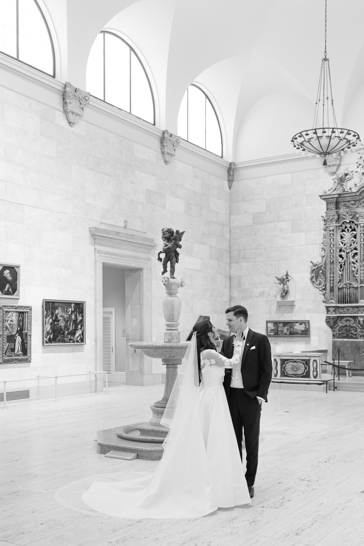 kelsee-risler-photography-memorial-art-gallery-rochester_-ny-luke-alexandra-wedding-225-2