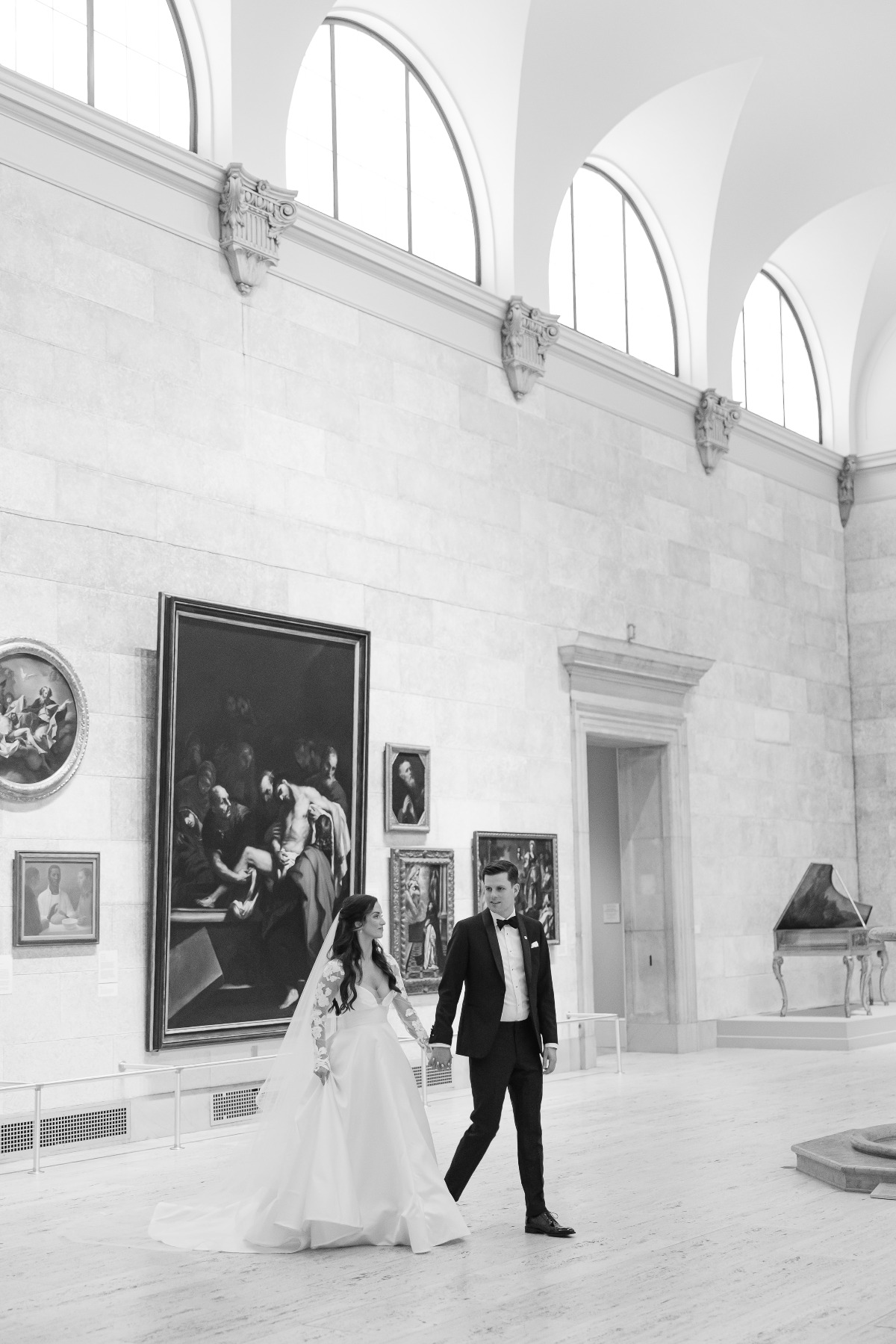 kelsee-risler-photography-memorial-art-gallery-rochester_-ny-luke-alexandra-wedding-315-2