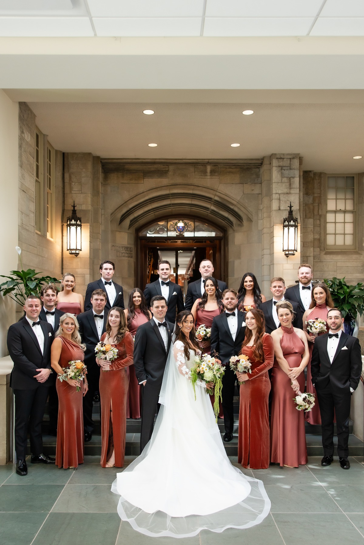 kelsee-risler-photography-memorial-art-gallery-rochester_-ny-luke-alexandra-wedding-370