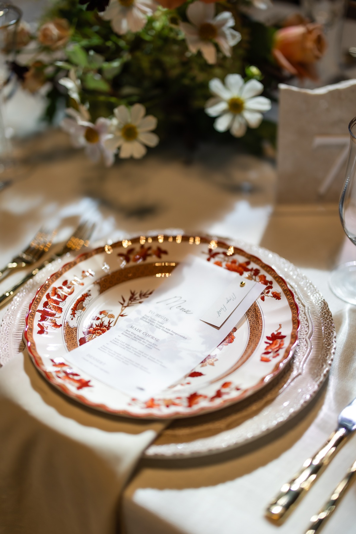 fall china for wedding table