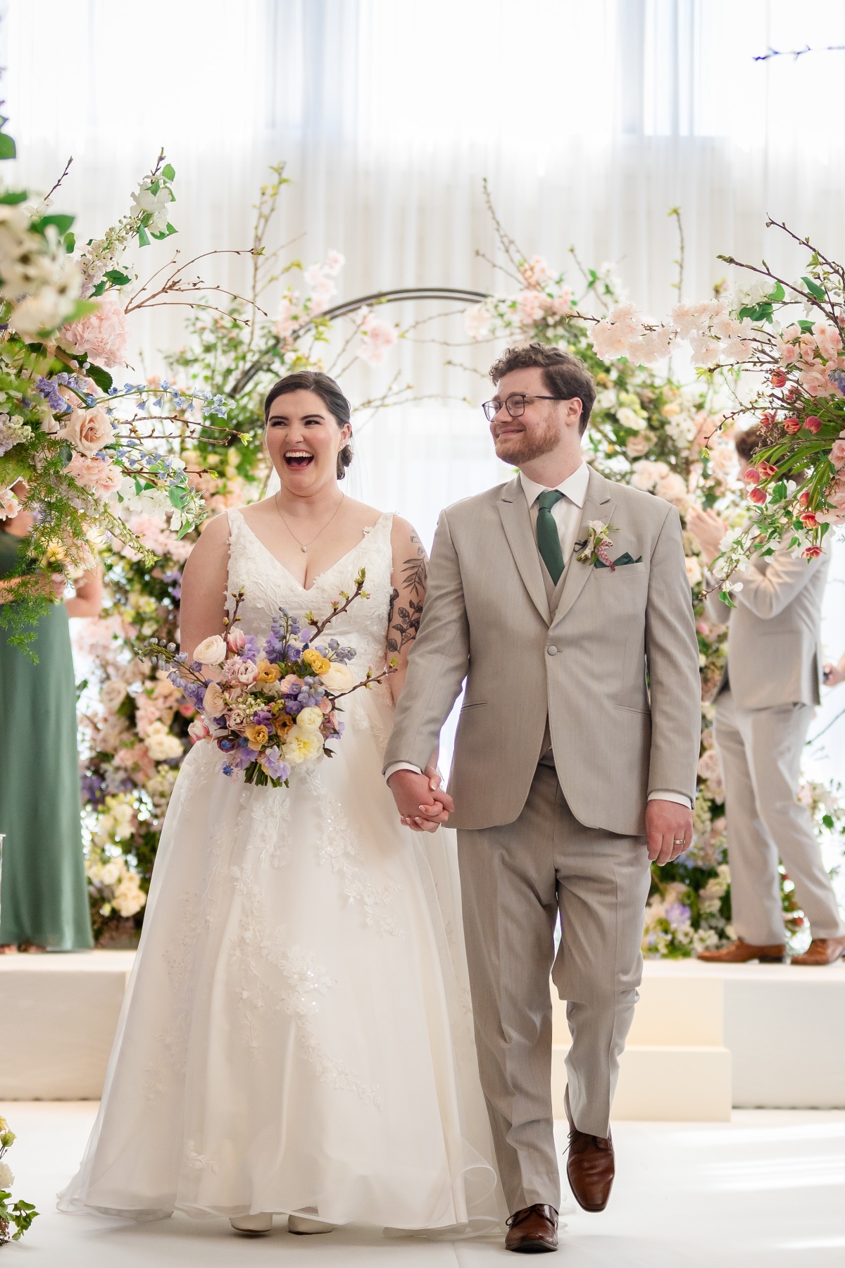 spring bridal bouquet ideas
