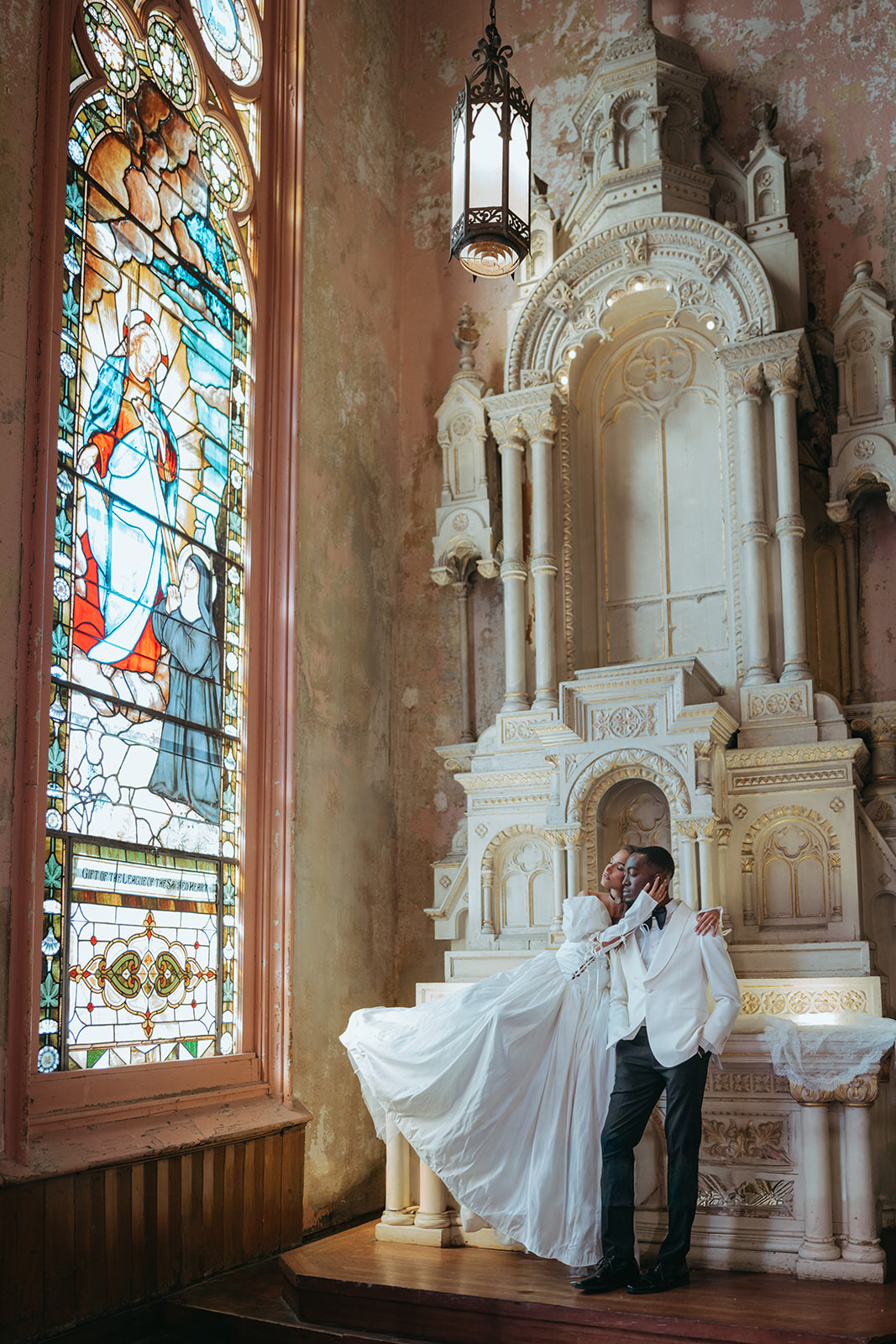 cathedral stained glass wedding