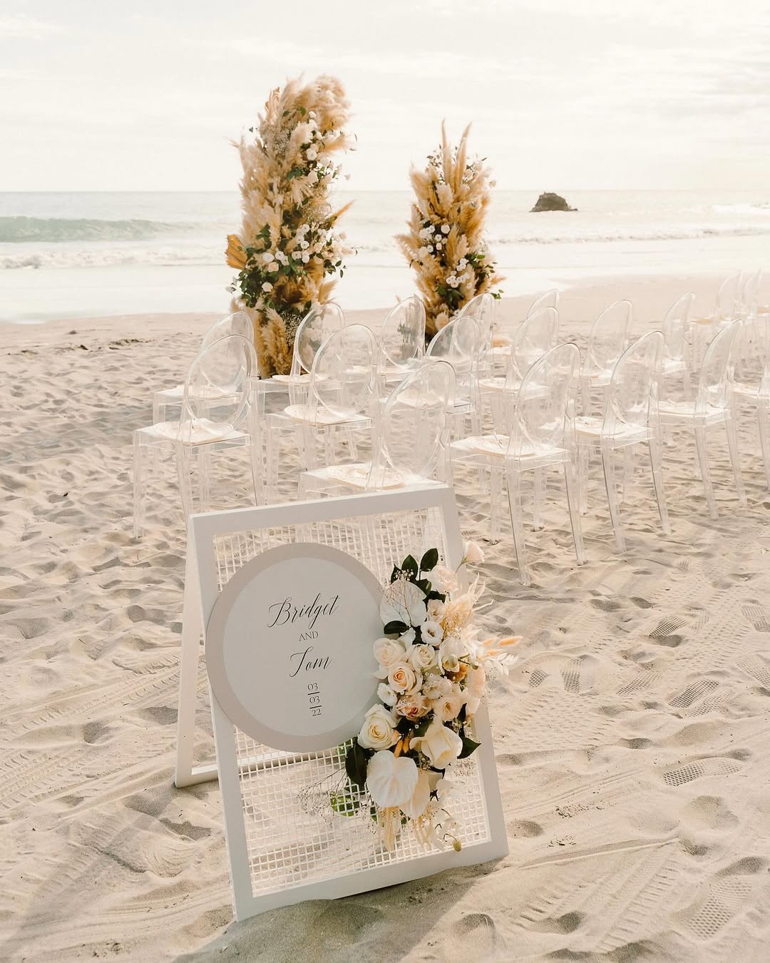 beach wedding at villa punto de vista