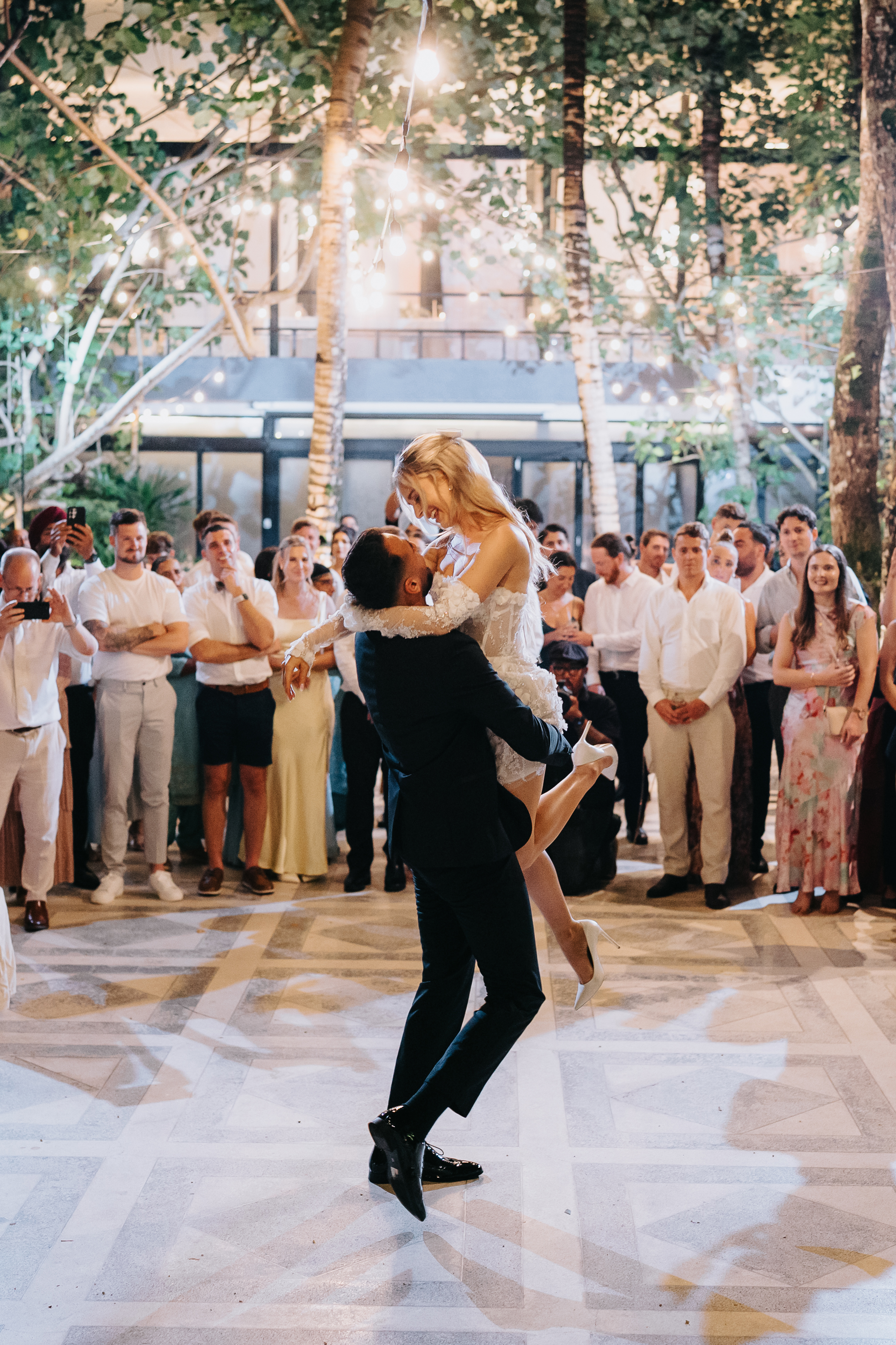 first dance photo ideas for wedding