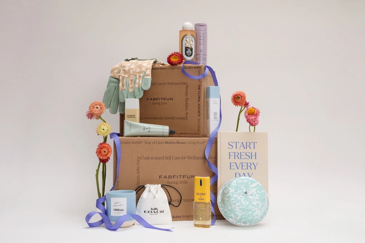 fab fit fun self care subscription kit