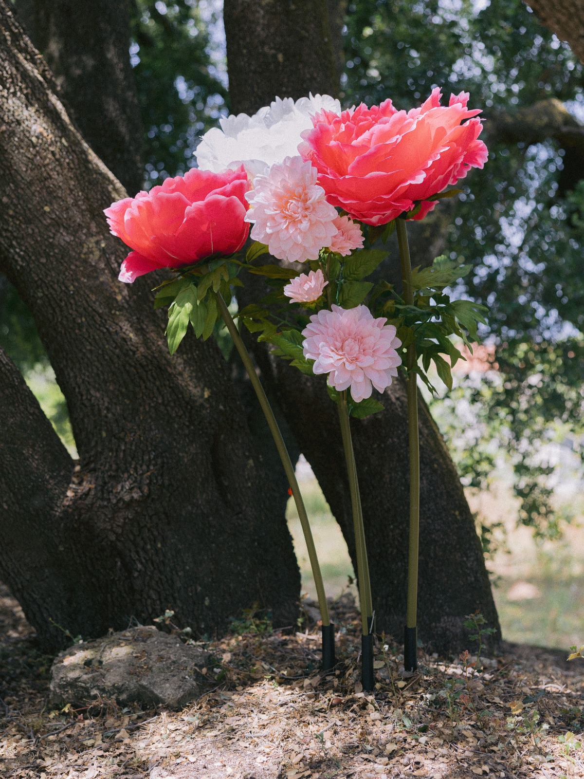 whimsical oversized flowers for wedding