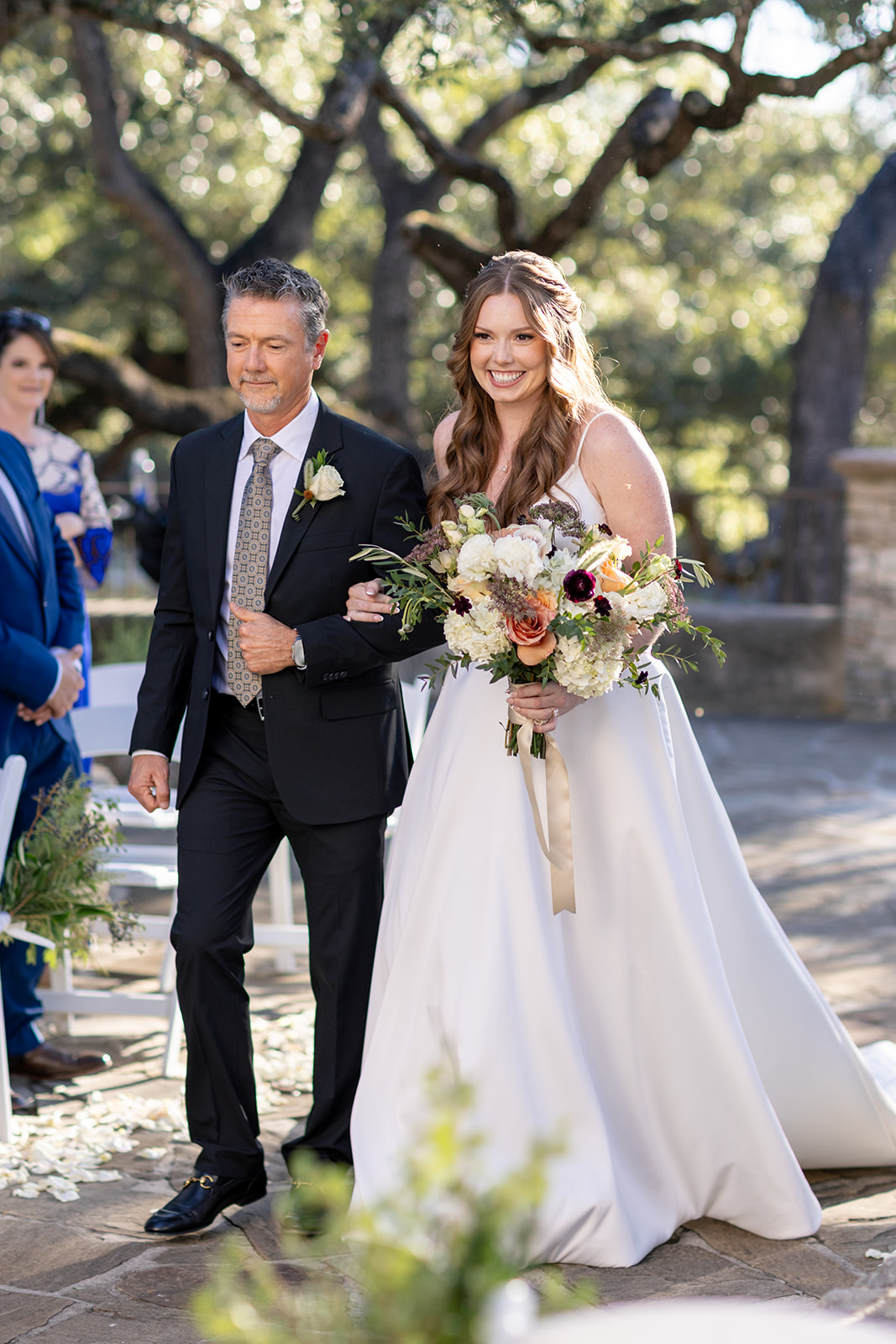 oak tree wedding ceremony