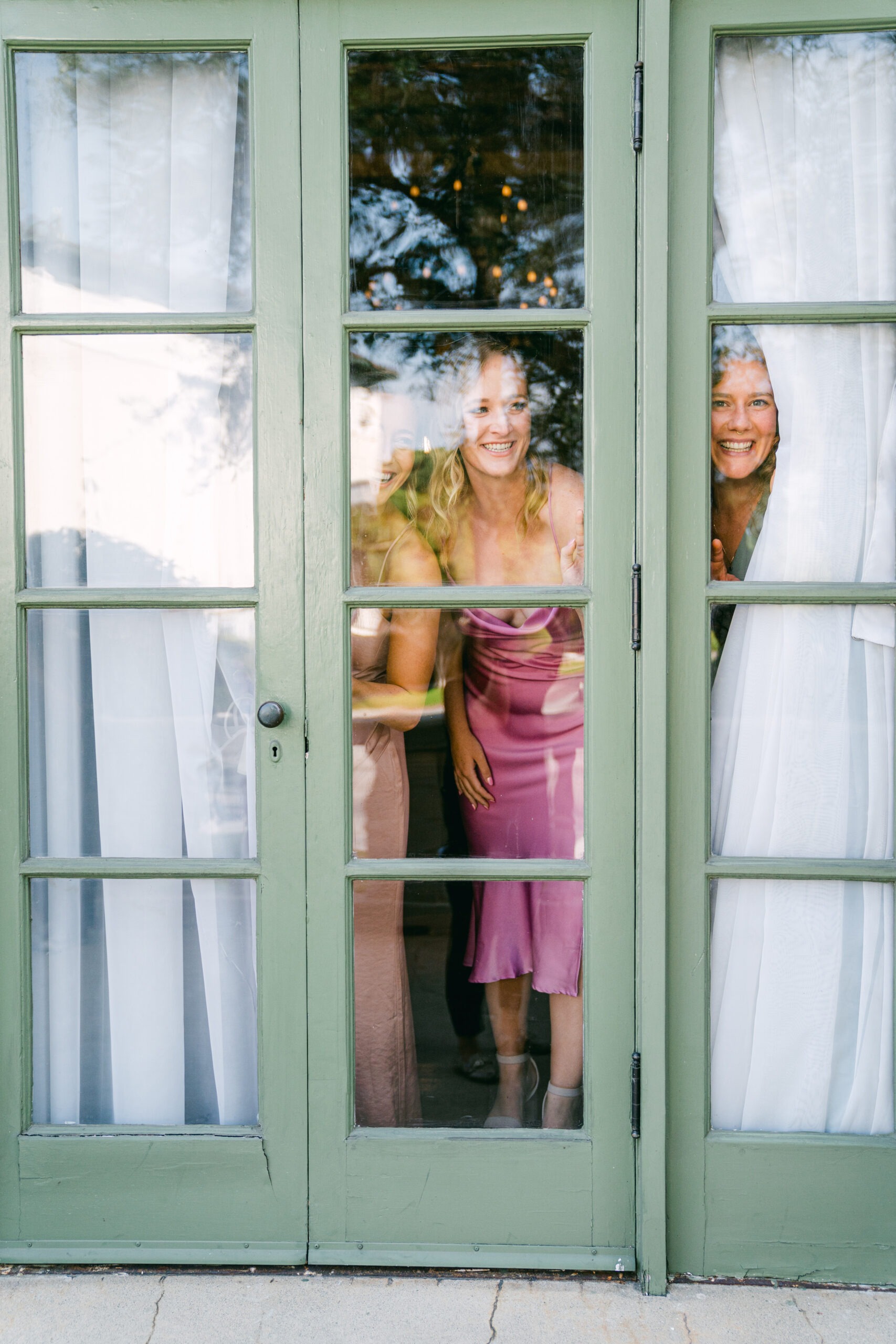 Wedding photos at iconic hollywood venue Ebell of Los Angeles.